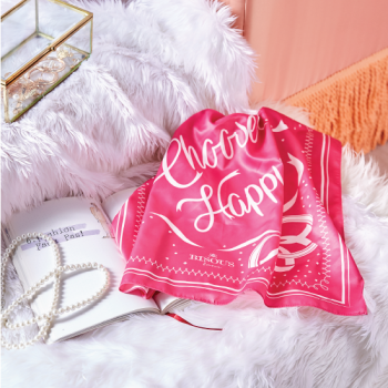 Bisous Bisous Scarf 50x50 cm